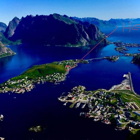 Utsiktsperle Pa Reine I Lofoten Eksteriør billede