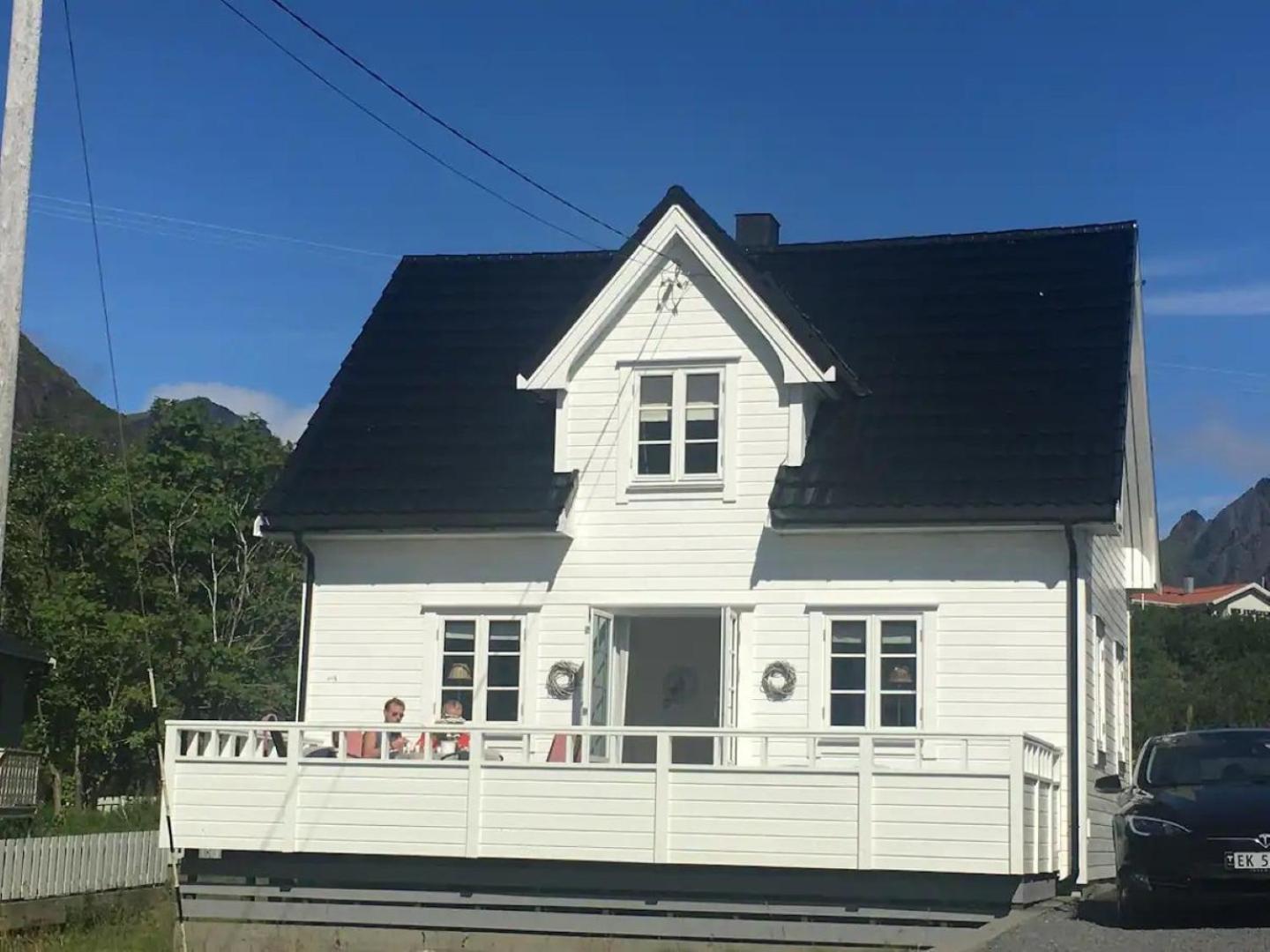Utsiktsperle Pa Reine I Lofoten Eksteriør billede